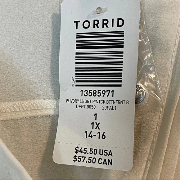 Torrid Ivory Long Sleeve Pintuck Buttonfront Blouse - Picture 6 of 8